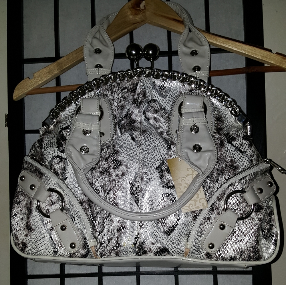 Retro Snakeskin Handbag